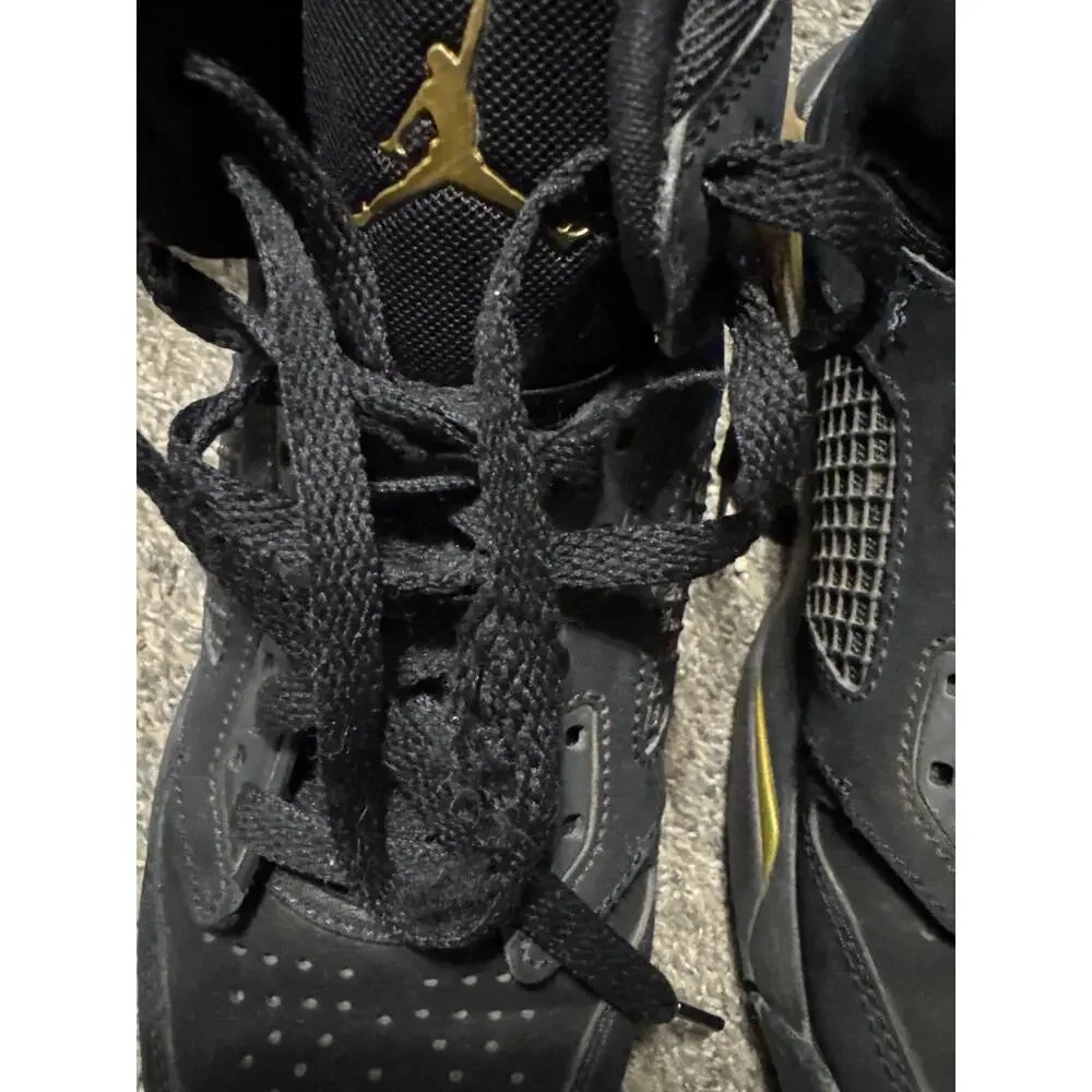 Nike Air Jordan Mars 270 Shoes Youth Sz 5.5 Y Black‎ Metallic Gold